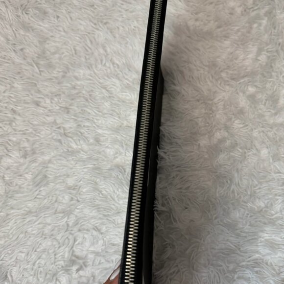 LOUIS VUITTON Epi World Cup 2018 Pochette Jour GM in Black - Picture 7 of 11